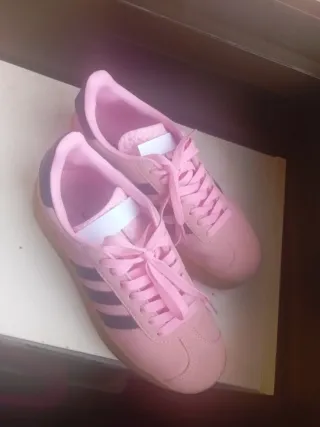 Zapatillas GAZELLE Rosas Talla 38