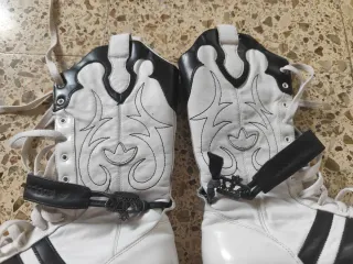 Botas Adidas Respect Me Molly