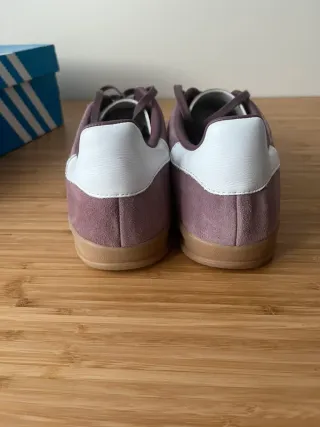 Adidas Gazelle Indoor Shadow Fig Talla 45 1/3