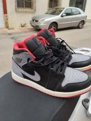 Zapatillas Jordan Air 1 Mid