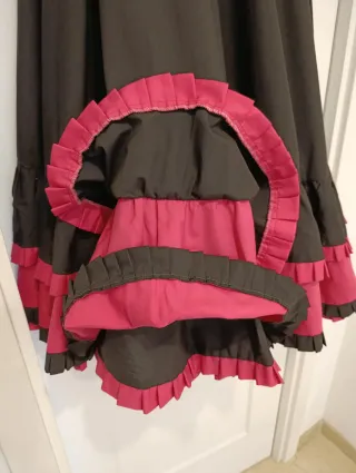 Falda flamenca baile volantes rosa y negro