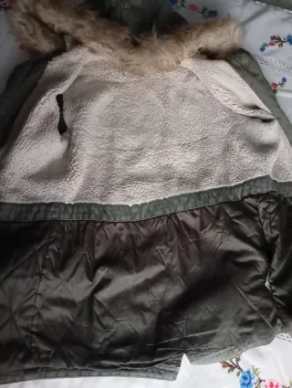 Parka  con capucha  , verde militar