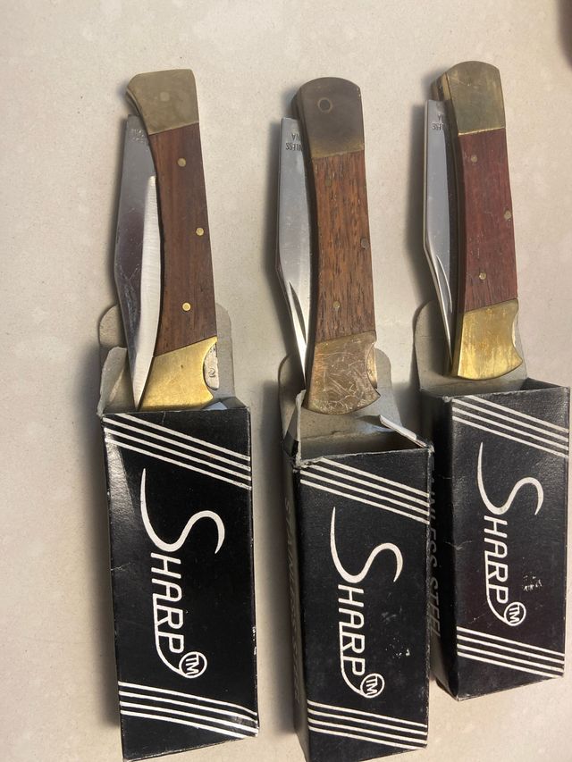 Coltellino da collezione in legno e ottone