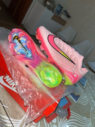 Botas de fútbol Nike Elite  Talla 41