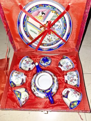 Juego de té mini con tetera y tazas