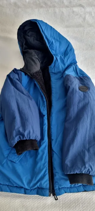 Cazadora Desigual niños reversible.