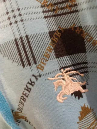 Sudadera con capucha y cremallera