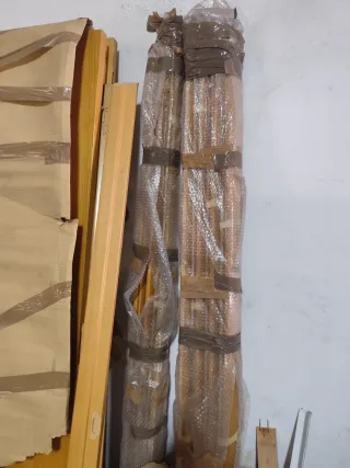 Lote de Puertas Uniarte madera con cristales y cie