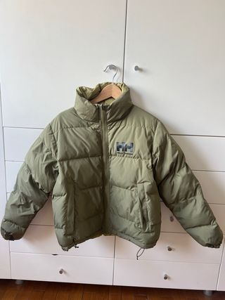 Plumífero Helly Hansen verde reversible Talla S