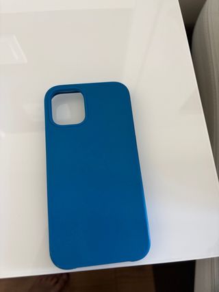 Custodia in silicone blu per iPhone 12 mini