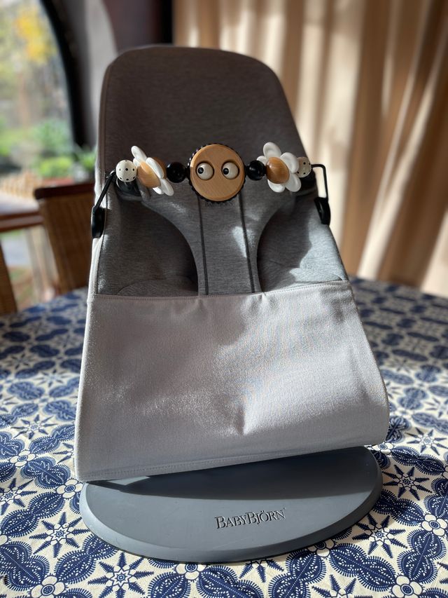 Hamaca BabyBjörn Bliss + Juguete