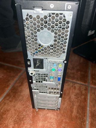 PC HP y Pantalla HP
