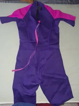 Neopreno Olaian Morado y Rosa Talla 12