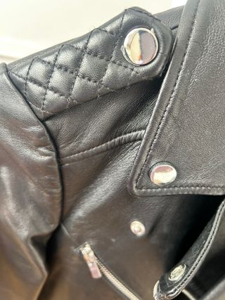 Cazadora cuero Naf Naf - Talla 34