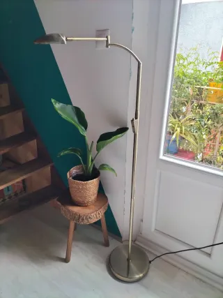 Lámpara de pie original