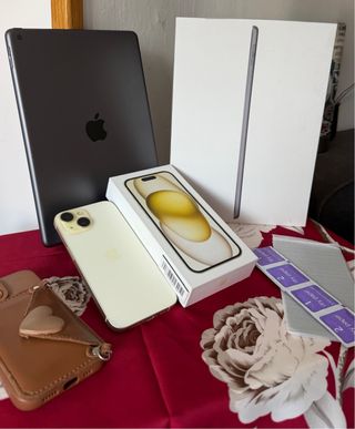 iPhone 15 + iPad 9ª Gen Caja