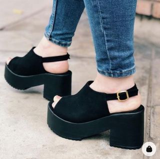 Sandalias Zueco Negras Plataforma