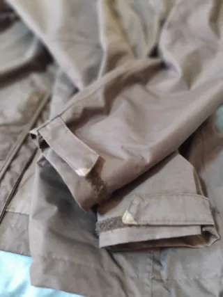 Chubasquero Quechua negro