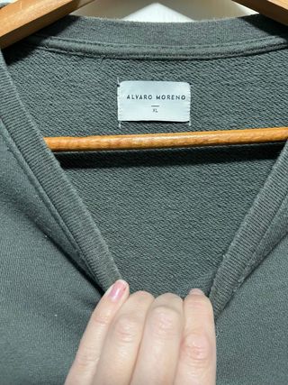 Sudadera verde cuello redondo Álvaro Moreno