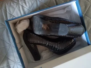 Zapatos de tacón MARYPAZ negros