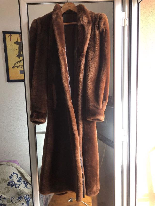 Abrigo de piel mutón