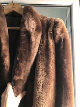 Abrigo de piel mutón