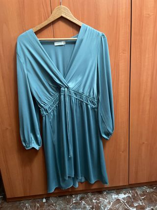 Vestido verde agua