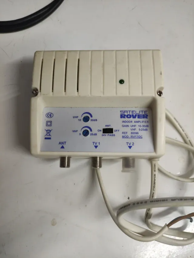 Amplificatore Antenna Interna SATELLITE ROVER