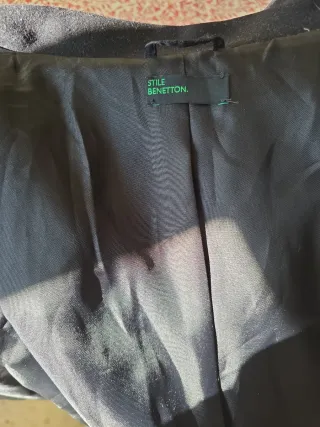 Abrigo negro elegante