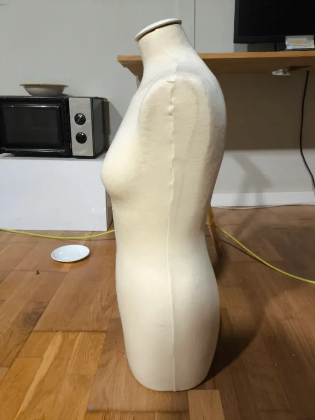 2 Maniquíes Costura Taylors N.Y Beige