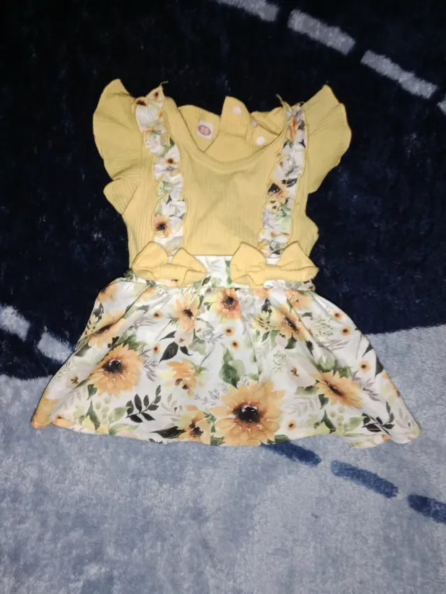 Vestido amarillo girasoles bebé