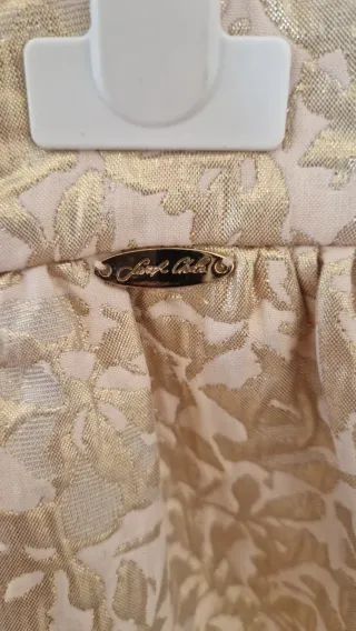 Falda dorada con estampado floral