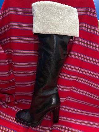 Botas Zara Tacón Negro Pelo