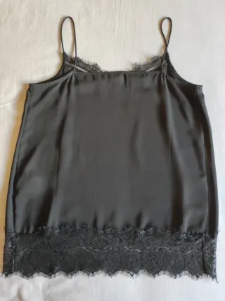 Blusa tirantes negra encaje Pinkie