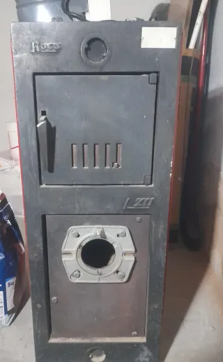 Caldera de Gasoil y Leña