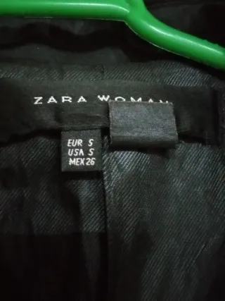 Gabardina negra talla S