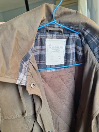 Parka Pull&Bear Talla L Marrón