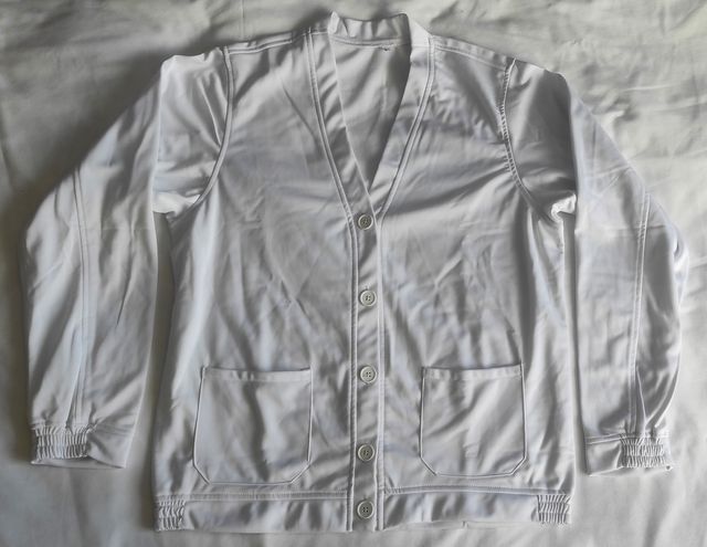 Chaqueta blanca acetato con botones