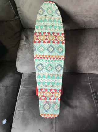 Tabla de skate monopatín Springfield diseño tribal