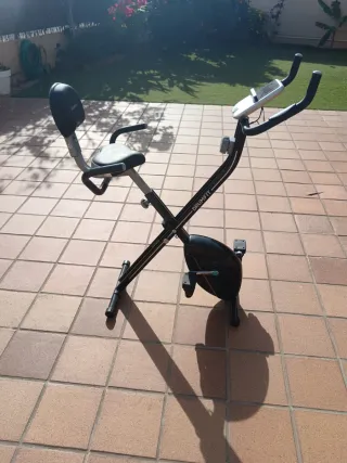 Bicicleta Estática Plegable Cecotec