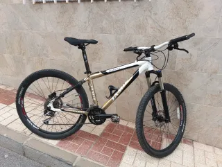 Bicicleta MTB