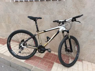 Bicicleta MTB