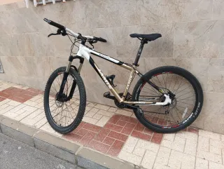 Bicicleta MTB
