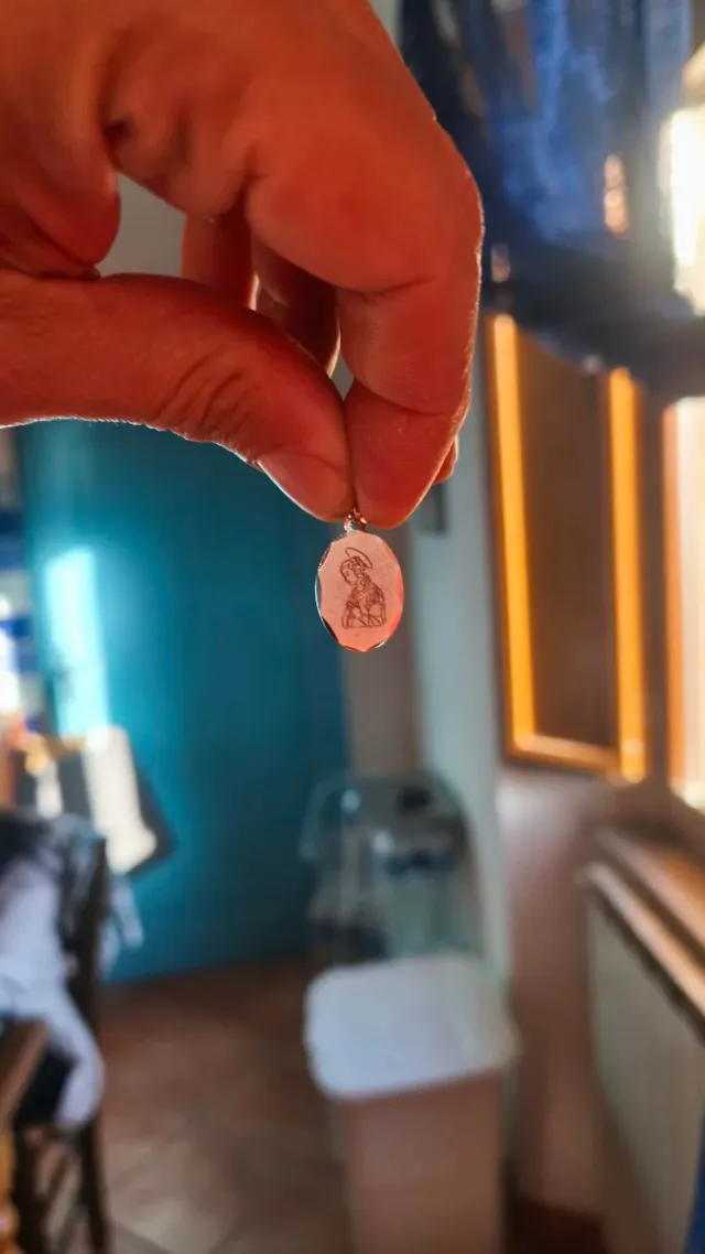 Ciondolo religioso vintage argento