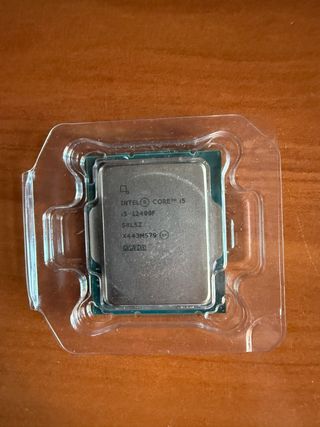 Procesador Intel Core i5 12400F + disipador