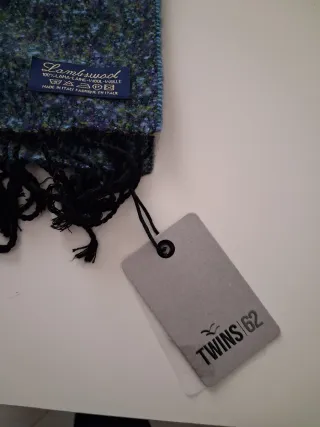 Sciarpa in pura lana azzurra marca Twins 62