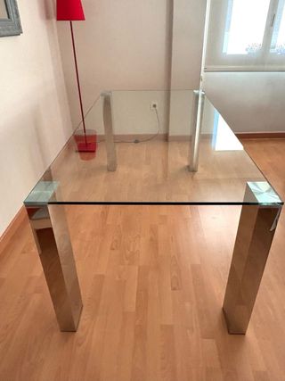 Tavolo da Pranzo in Cristallo e Metallo