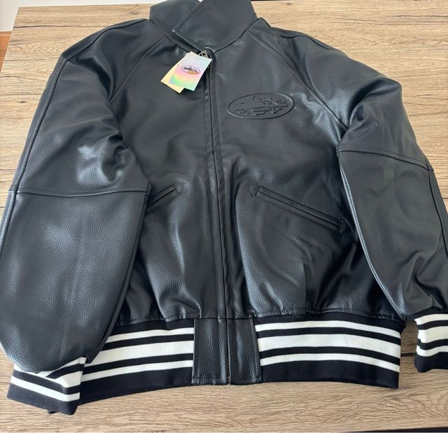 Chaqueta Corteiz Negra Talla S