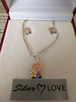 Conjunto infantil collar y pendientes