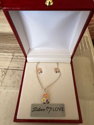 Conjunto infantil collar y pendientes